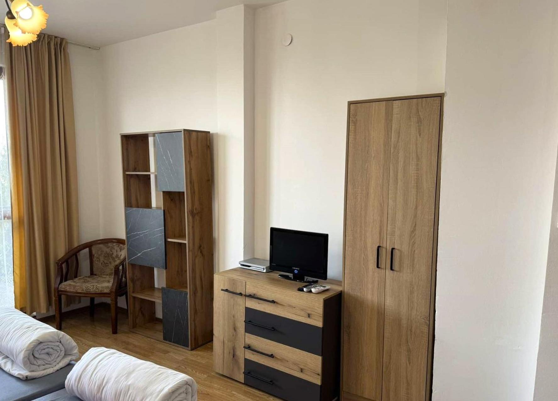Guest House Misha Petrevene 외부 사진